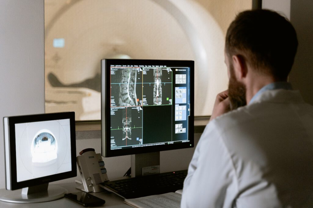 MRI עמוד שדרה